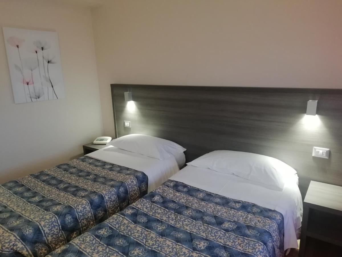 Hotel La Fonte Osimo Eksteriør billede