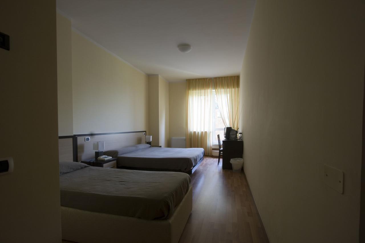 Hotel La Fonte Osimo Eksteriør billede