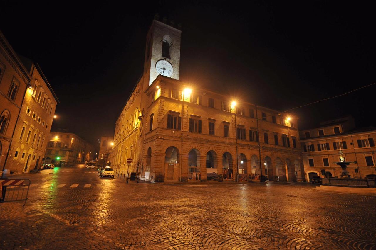 Hotel La Fonte Osimo Eksteriør billede